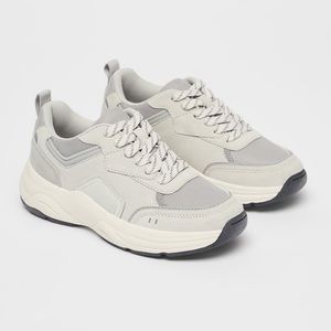 Girls Zara Kids Leather Sneakers sz 2.5